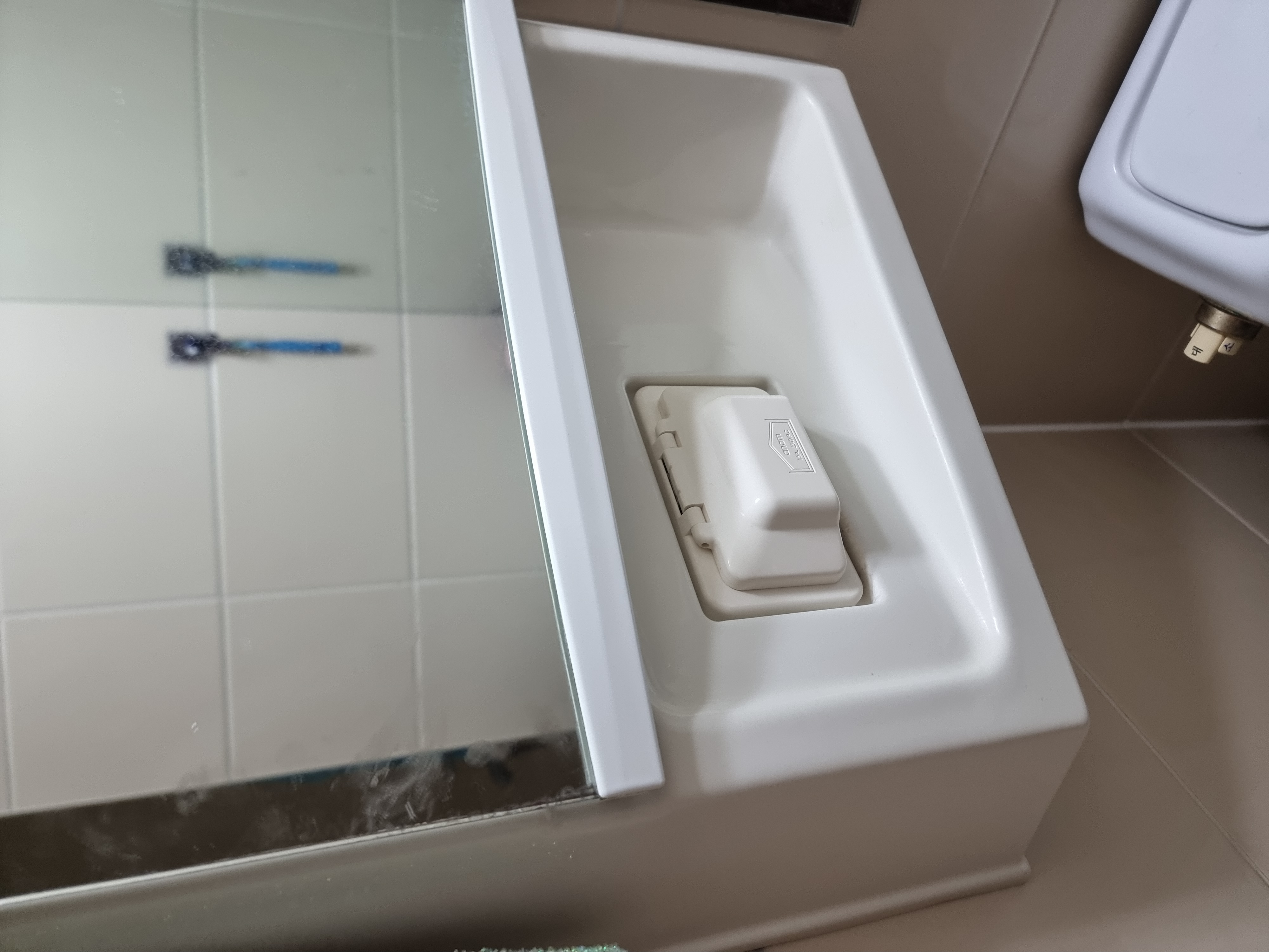 4호관 남자동 429호