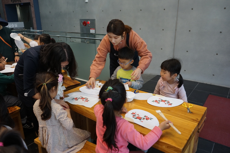 4·3 70주년 기념 4·3포스터 기획전 '사월의 바람'