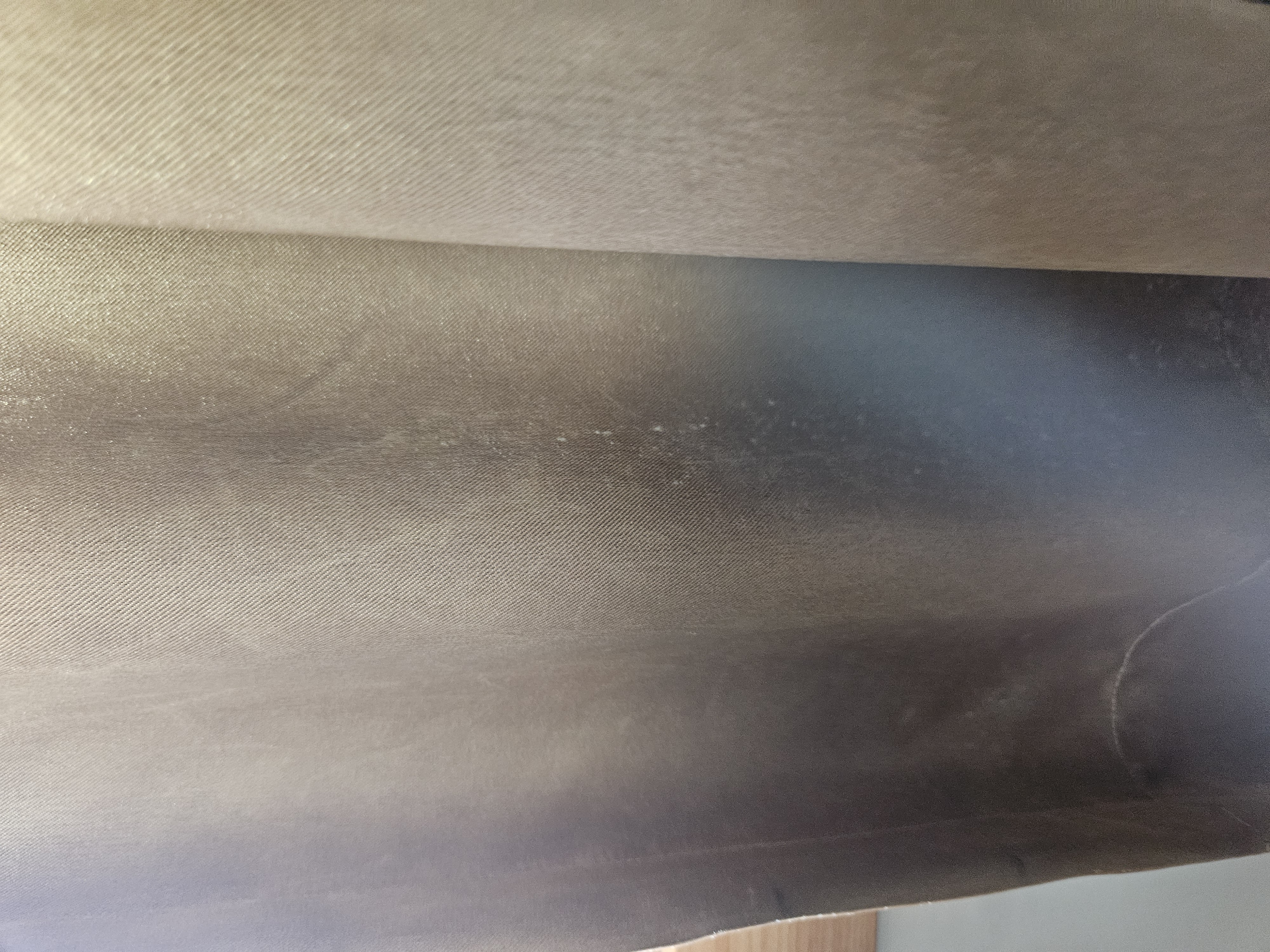 A129호 커튼 교체 또는 세탁 희망합니다.