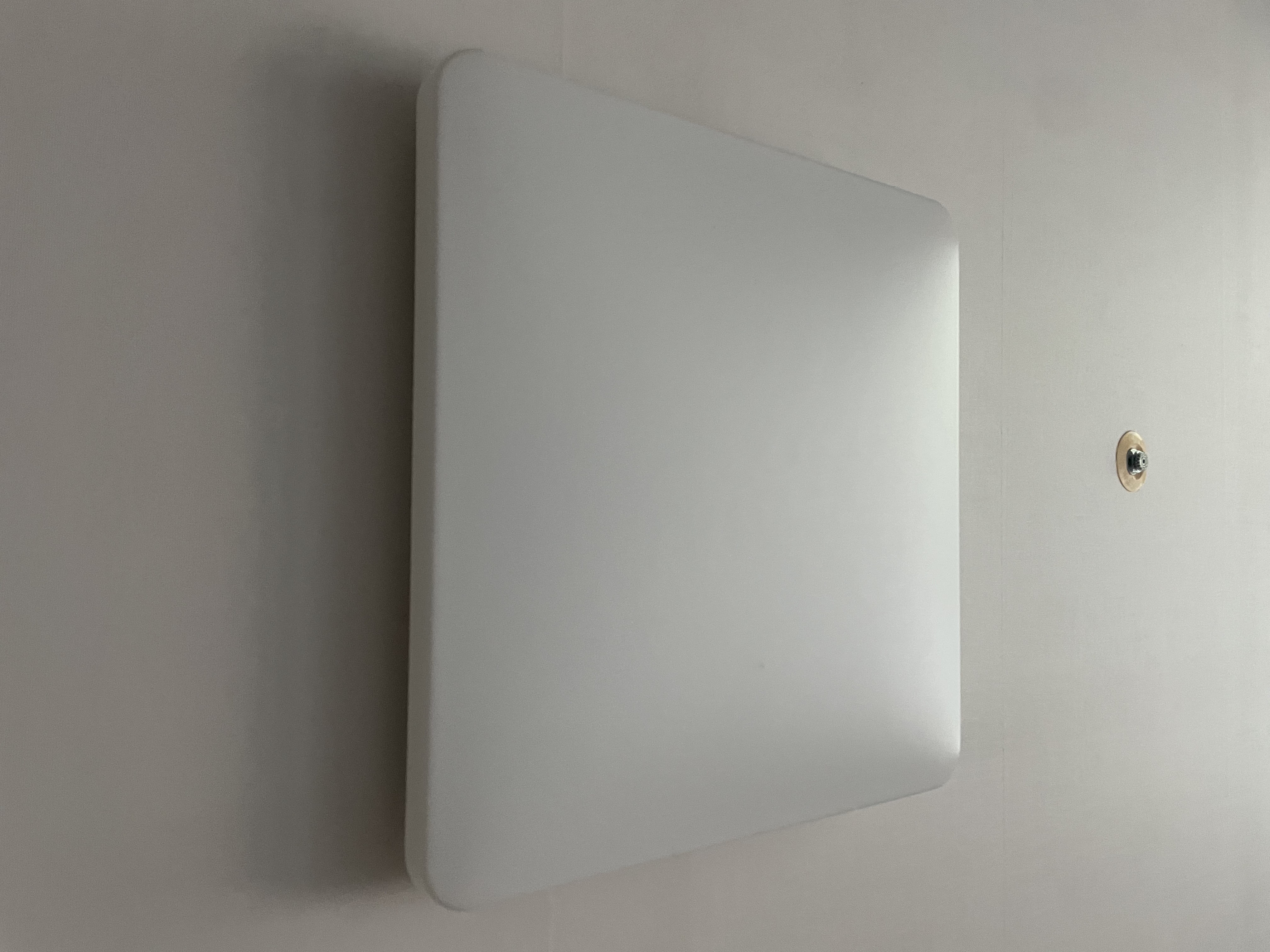 A동 206호 형광등 교체부탁드립니다.